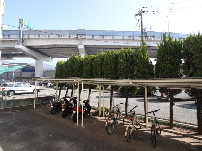 室内からの展望 サンテラス府中