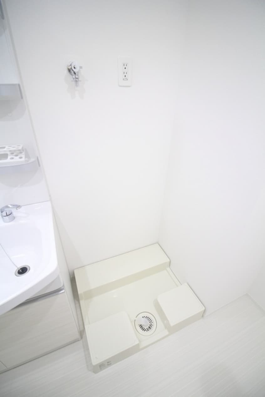 洗濯機置場 CREST　CENTRAL　BLDG.