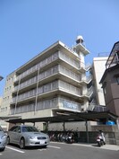 賀茂ビルの外観