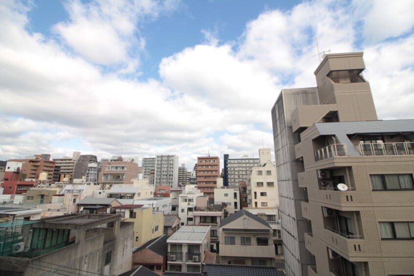 室内からの展望 よつばビル