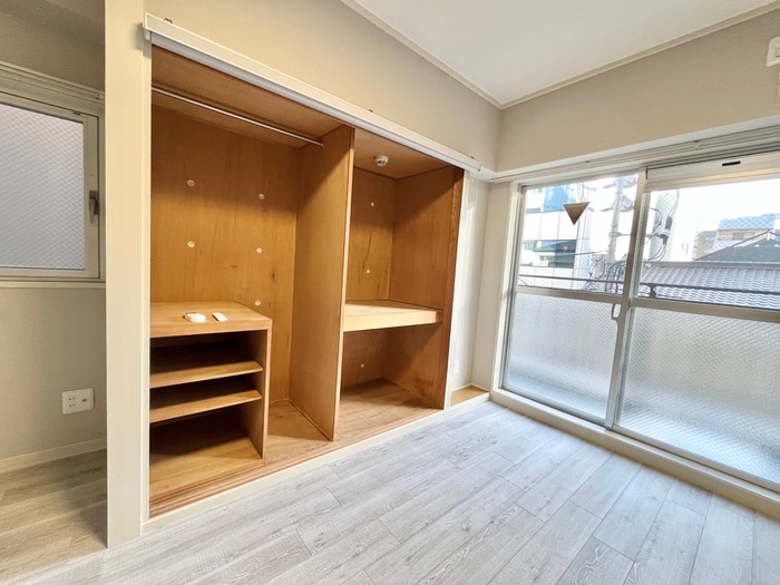 収納 La Shanti本川