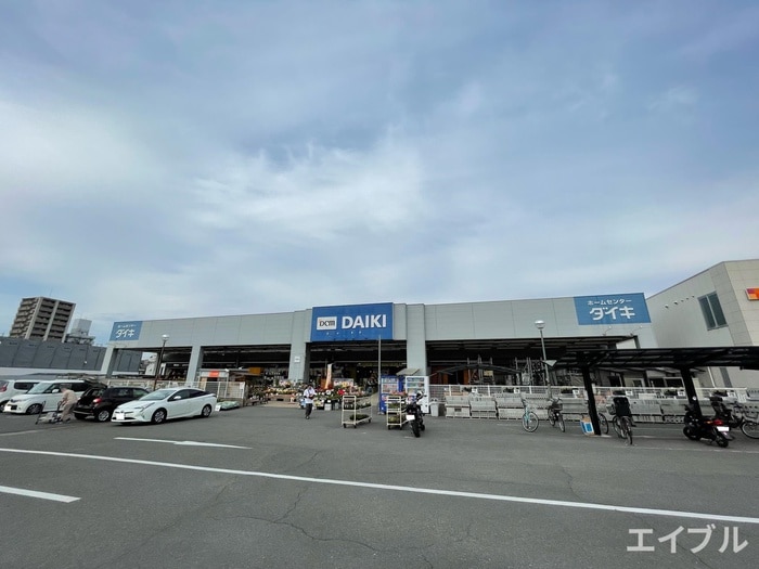 DCMダイキ楽々園店(電気量販店/ホームセンター)まで650m ライフワン美の里ＴＷＯ