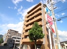 ベルヴィル大町駅前の外観