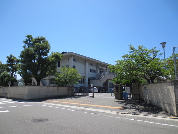 広島県立広島観音高等学校(高等学校/高等専門学校)まで70m ボンシャンス