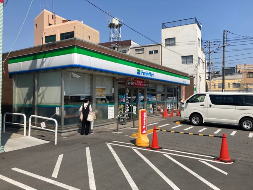 ファミリーマート吉島西１丁目店(コンビニ)まで240m カルピオ吉島