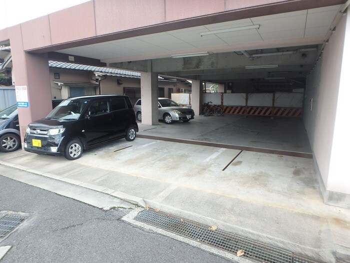 駐車場 サンライズ庚午中