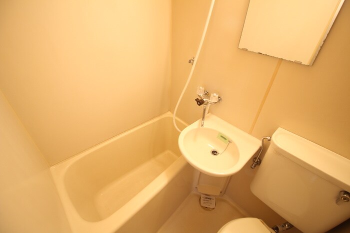 バス／シャワールーム等 コーポラス寺町