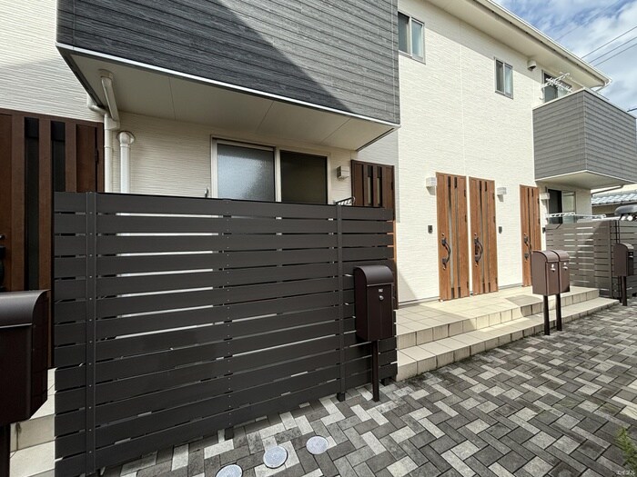 エントランス部分 SERENO　石井城