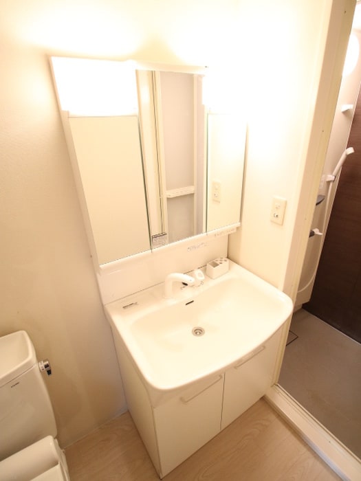 洗面 YAMASHITAⅦビル