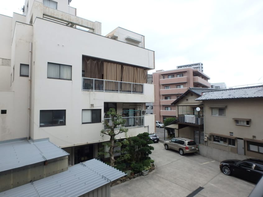 室内からの展望 YAMASHITAⅦビル