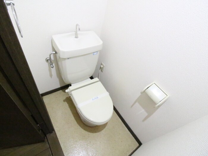 トイレ 広島畳材６ビル