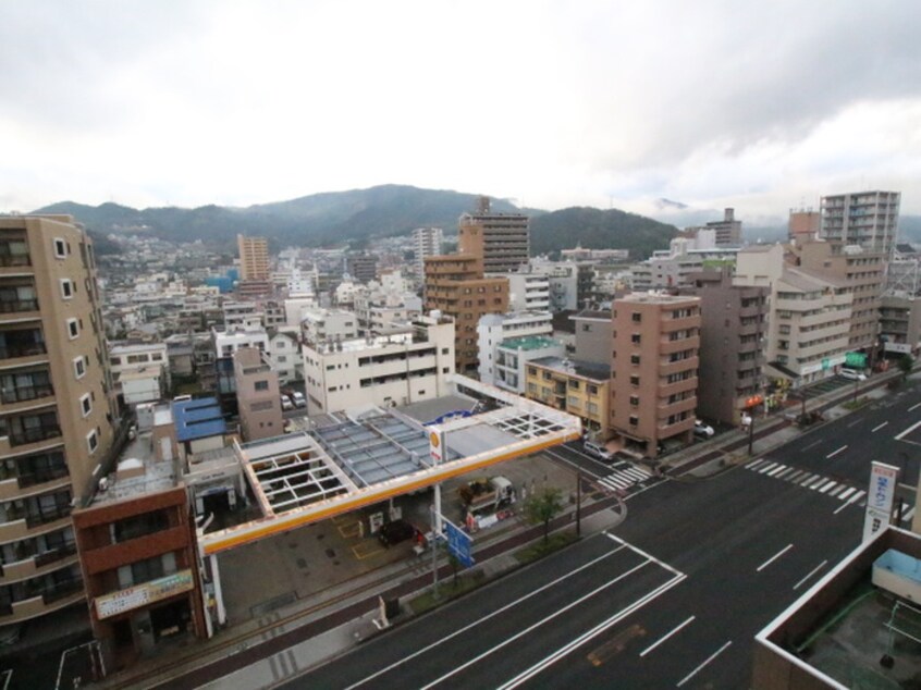 室内からの展望 広島畳材６ビル