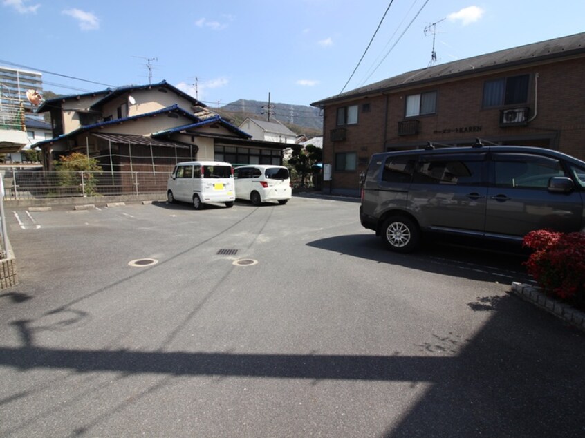 駐車場 ロ－ズコ－トＫＡＲＥＮ