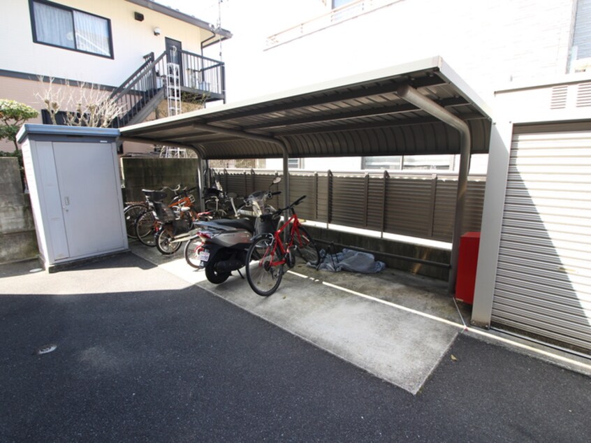 駐輪場 ロ－ズコ－トＫＡＲＥＮ