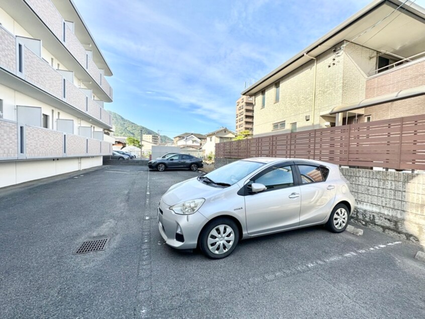 駐車場 ウイル緑井