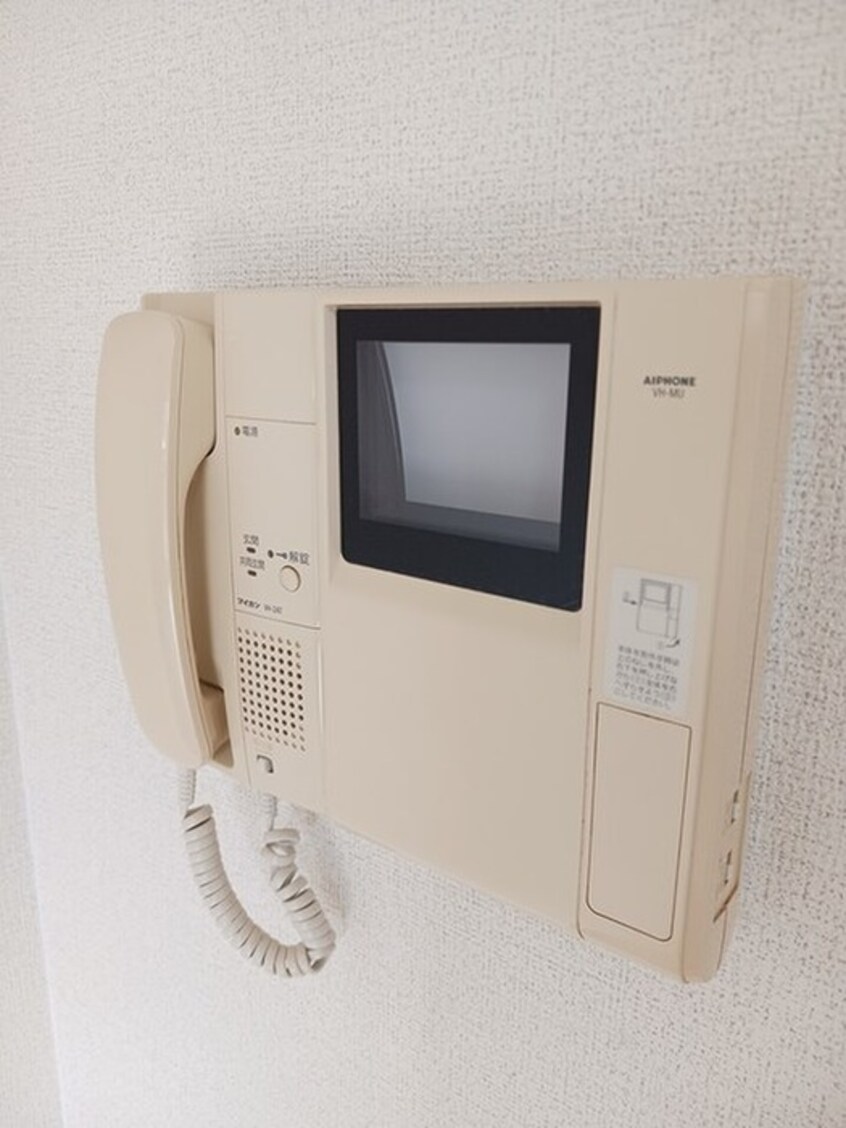 内観写真 カルフ－ル緑井