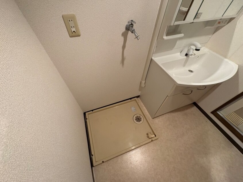 洗濯機置場 フェリス倉本