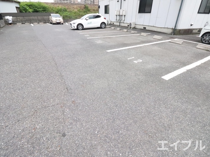 駐車場 ミ－ニュ・カ－ザＡ棟