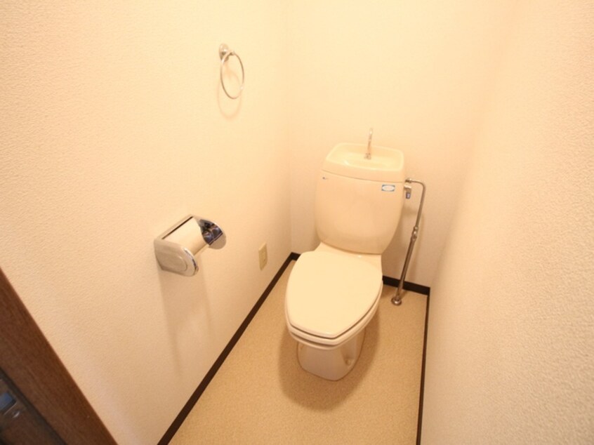 トイレ ドマ－ニタセイ