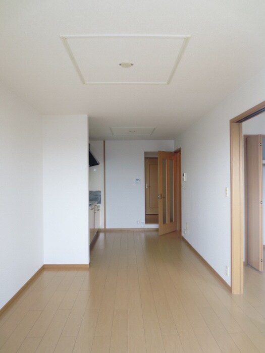 居室 メゾンドリリ－