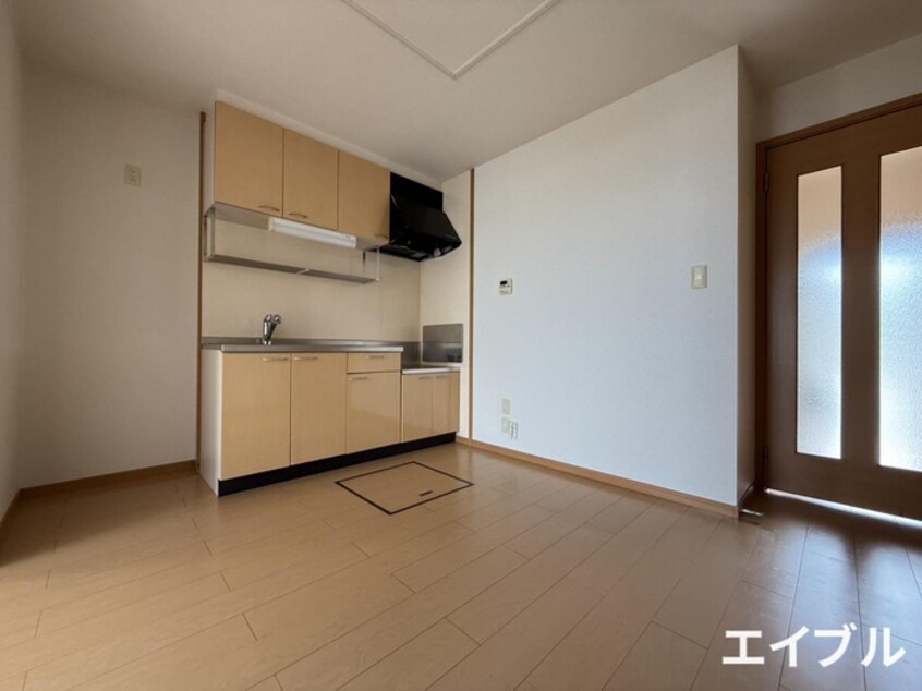 居室 メゾンドリリ－