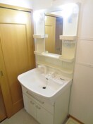 洗面 メゾンドリリ－