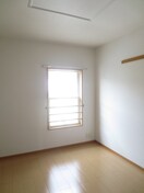 居室 メゾンドリリ－