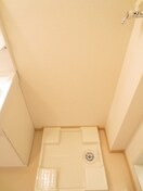 洗濯機置場 シャン・ド・フル－ル・タマキ