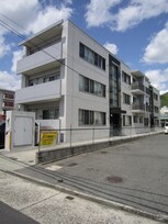 戸坂ＦＬＡＴＳ