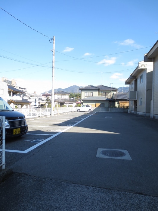 駐車場 エルディム落合南Ｂ棟