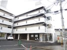 第5野地ビルの外観