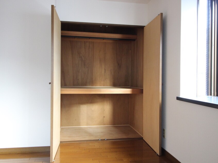 収納 ボストンビル