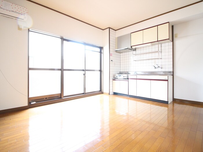 居室 ボストンビル