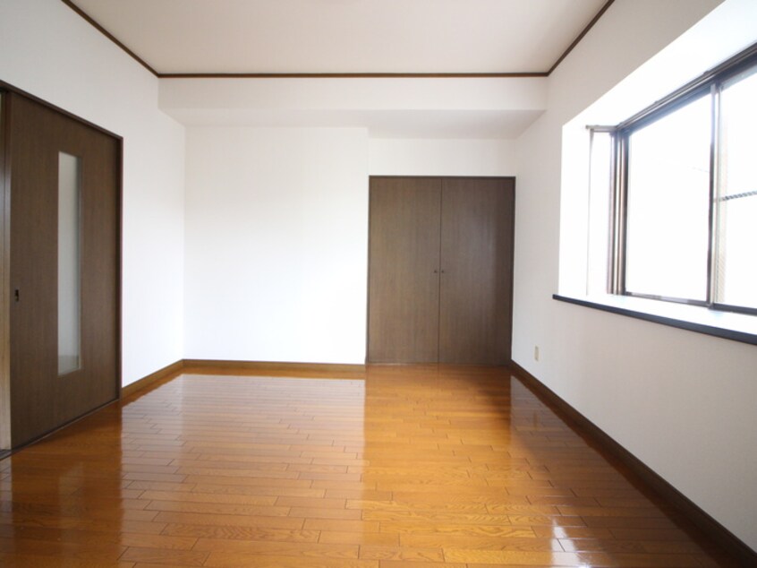 内観写真 ボストンビル