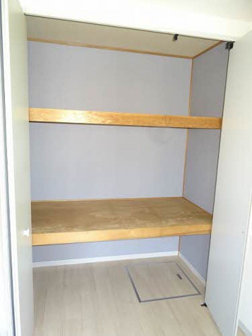 収納 サントーク伴Ａ･Ｂ