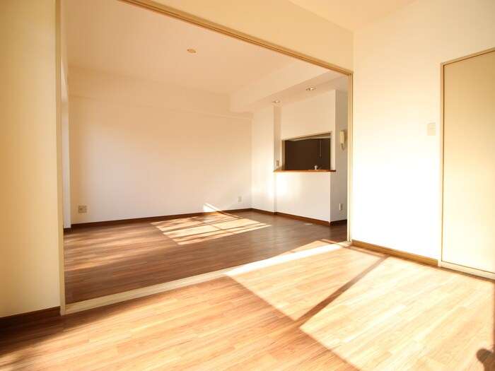 居室 サニ－タウン