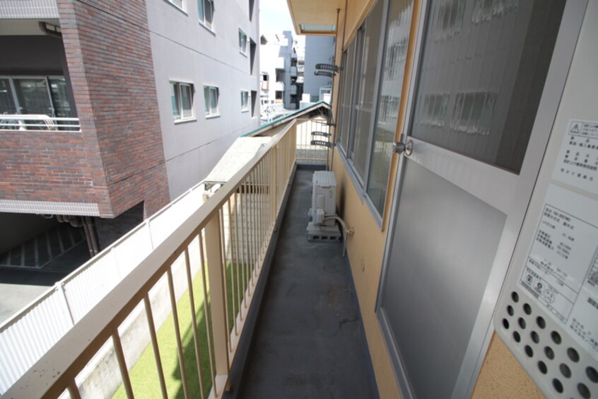 ベランダ・バルコニー 山陽ビル