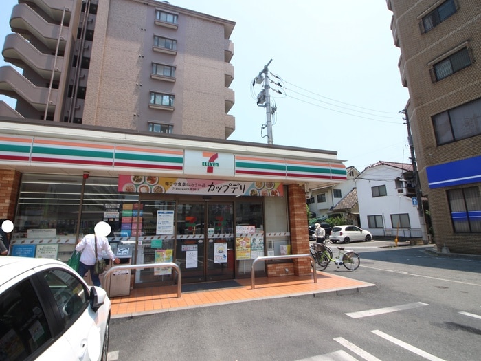 セブン-イレブン 広島宇品御幸店(コンビニ)まで1120m ＲＥＧＡＬＥＳＴ８７ｇ宇品