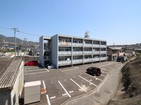 新原第2マンション