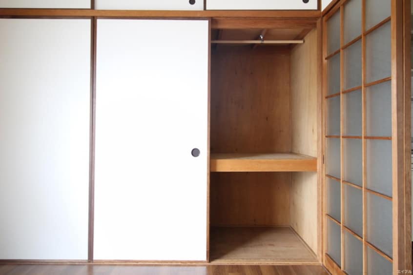 収納 国光エクセレントビルディング