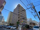 フロンティアビルの外観