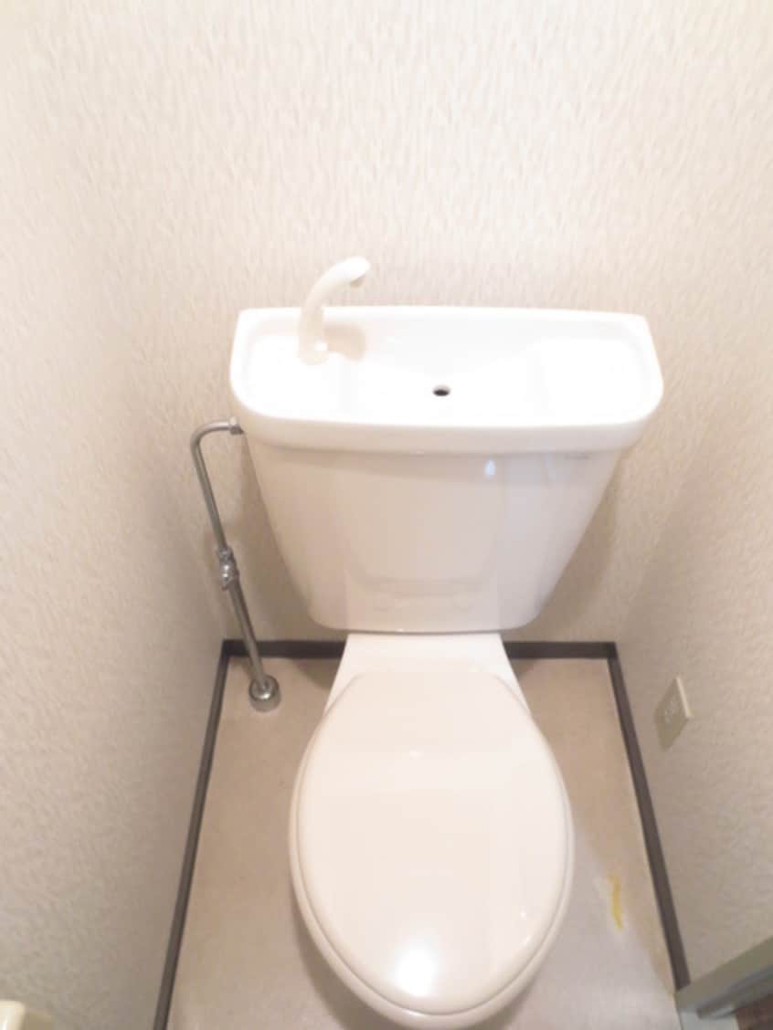 トイレ クロスデータビル７３