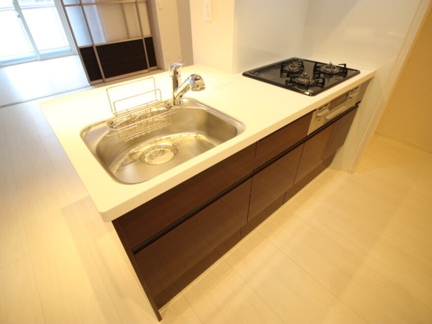 キッチン グランテリア楽々園W