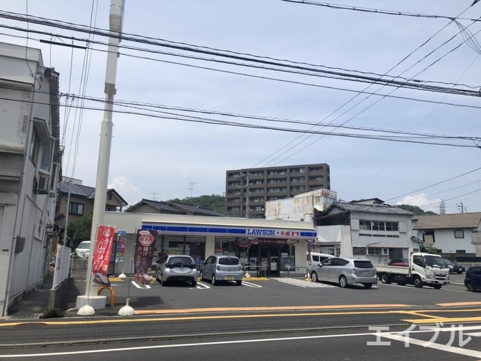 ローソンポプラ草津南店(コンビニ)まで450m ＨＩＴ　ＢＬＤＧ２