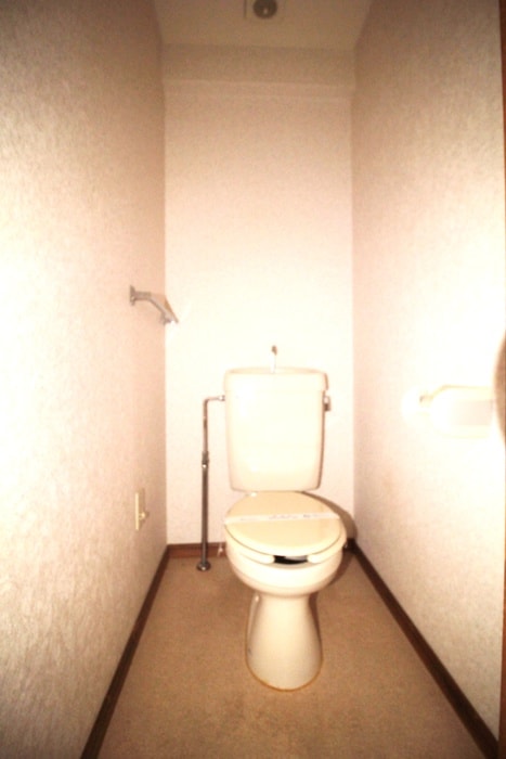 トイレ TOHAKUビル