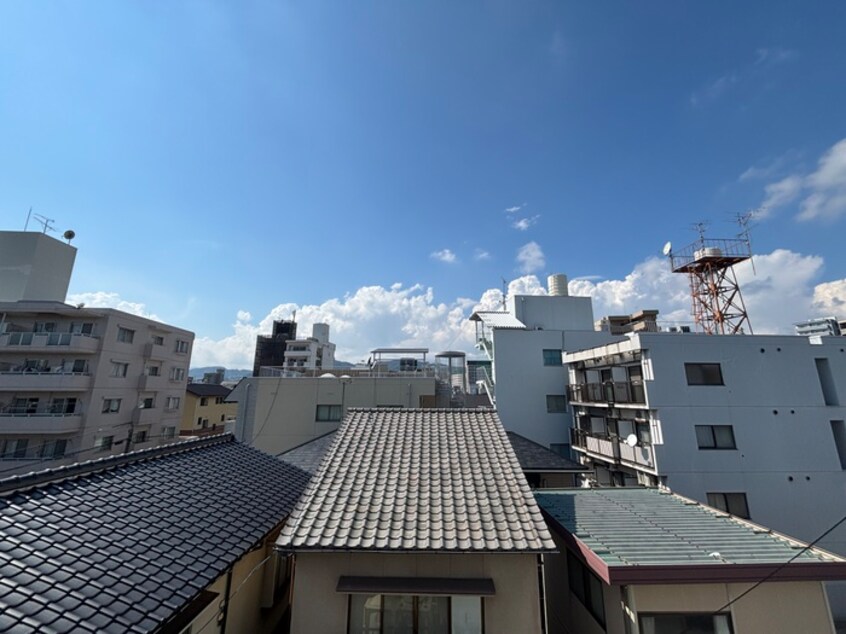 室内からの展望 ホワイトコ－トセザム