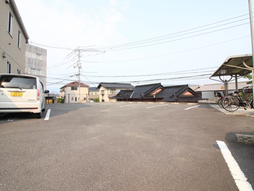 駐車場 コリーヌメゾン