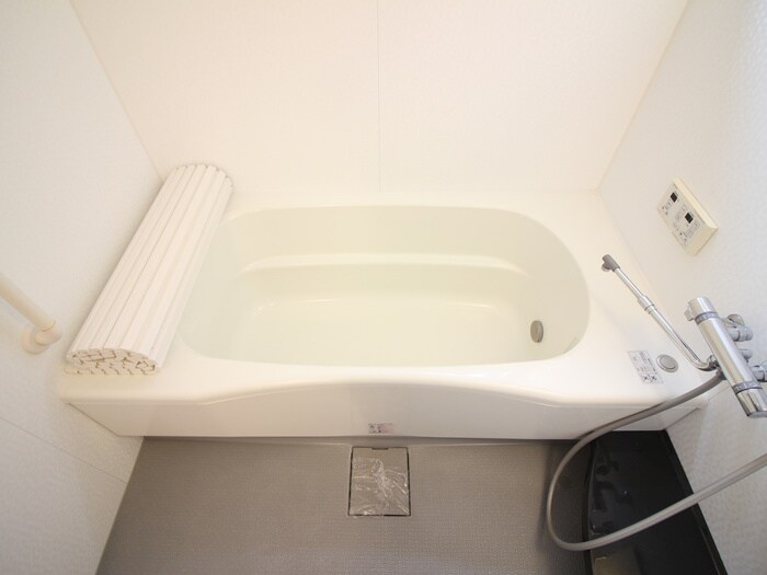 バス／シャワールーム等 コリーヌメゾン