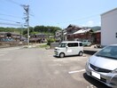 駐車場 アドラブ－ル