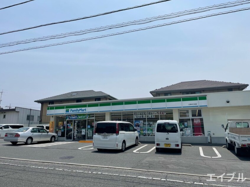 ファミリーマート井口台店(コンビニ)まで850m パークヒル井口A棟